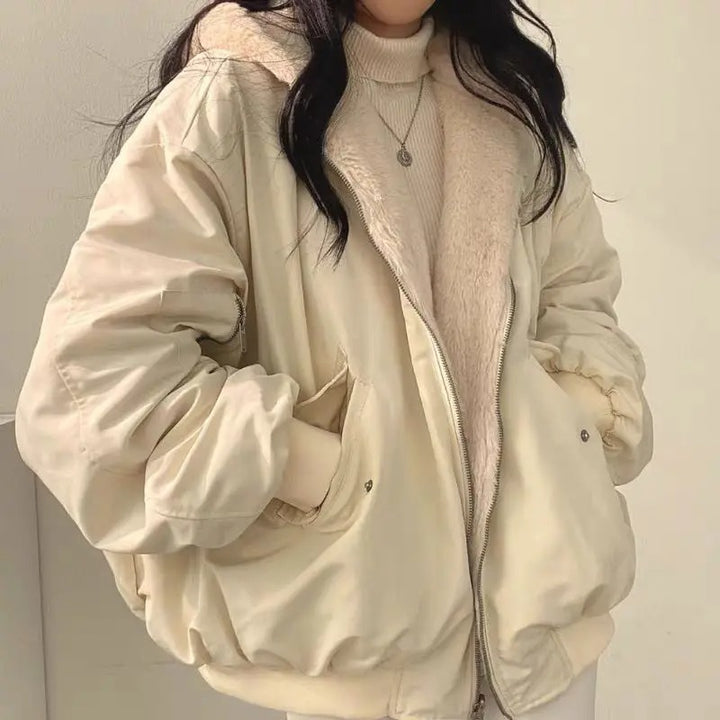 NOUVEAU RICHE Winterjacke Damen – Doppellagige Jacke mit schmaler, eleganter Passform, leicht & bequem, Beige, Schwarz oder Blau, S-3XL – Bersh Beige