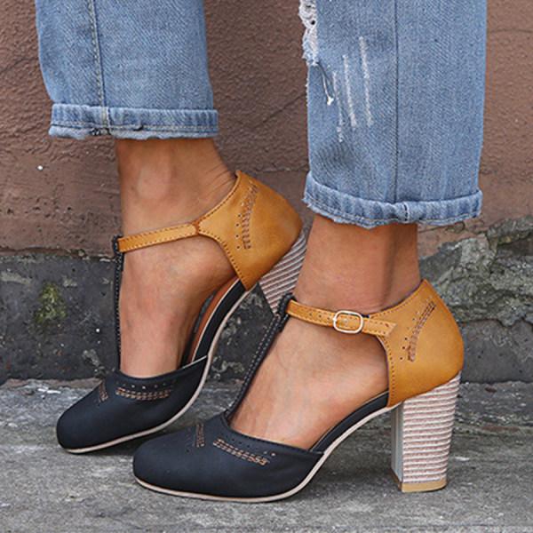 NOUVEAU RICHE Damen High Heels Wildleder Finish T Riemen Blockabsatz Perforierte Spitze Schnallenverschluss von Couture Moda Schwarz