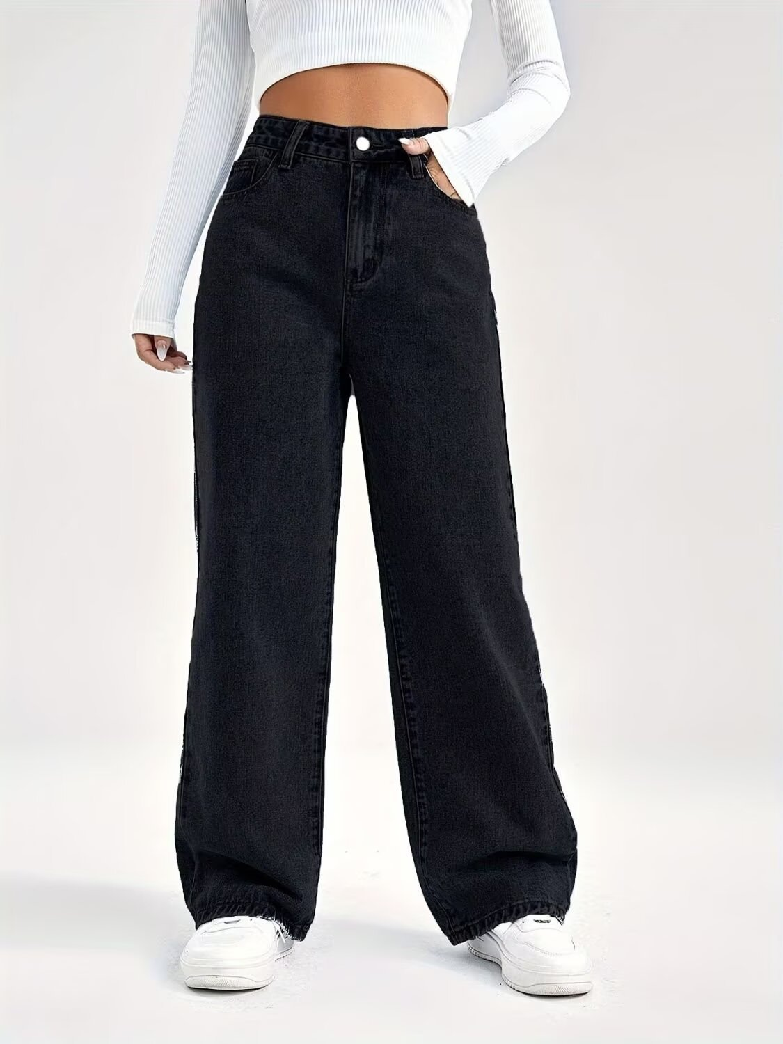 NOUVEAU RICHE Damen Mom Jeans Hoch Tailliert Sanft Zulaufende Beinform Schwarz