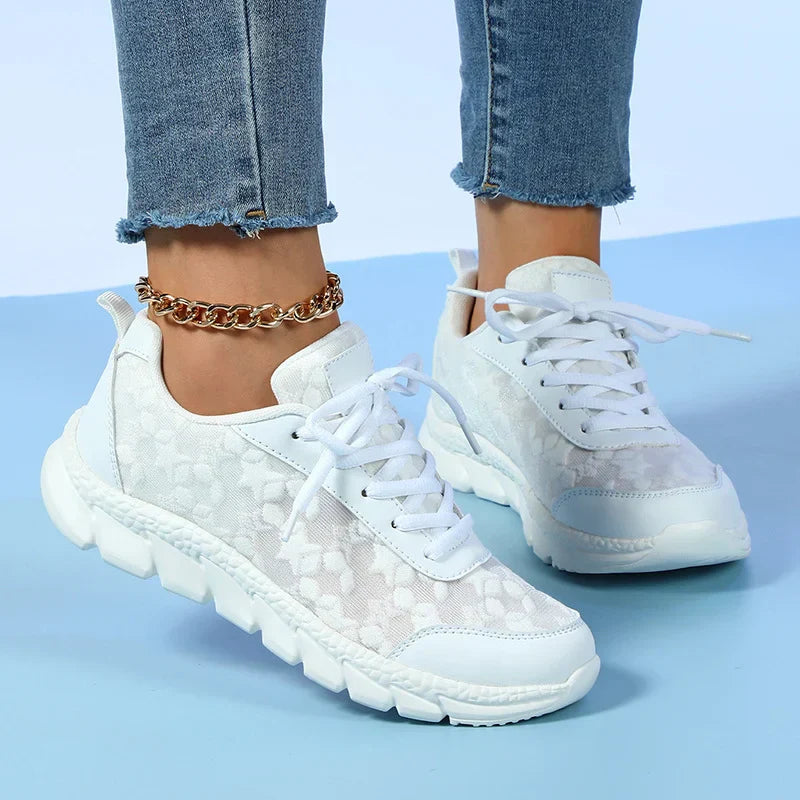 NOUVEAU RICHE Damen Slip-On Sneaker – Fußgewölbestütze & Maximaler Komfort