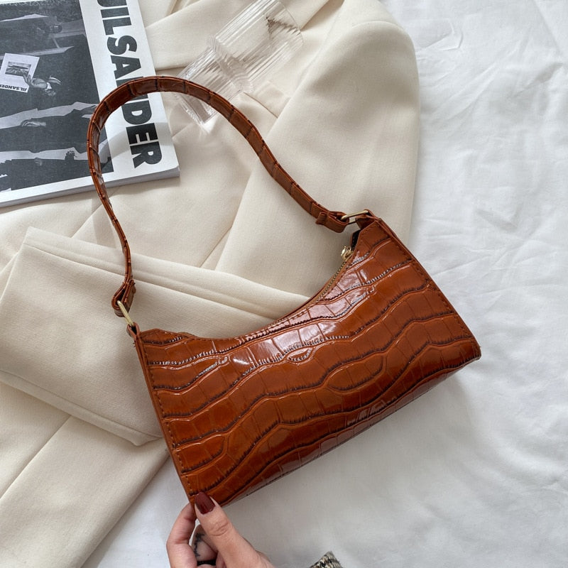 NOUVEAU RICHE Damen Schultertasche Kleine Mit Modernem Design Reduzierte Formgebung Hellbraun