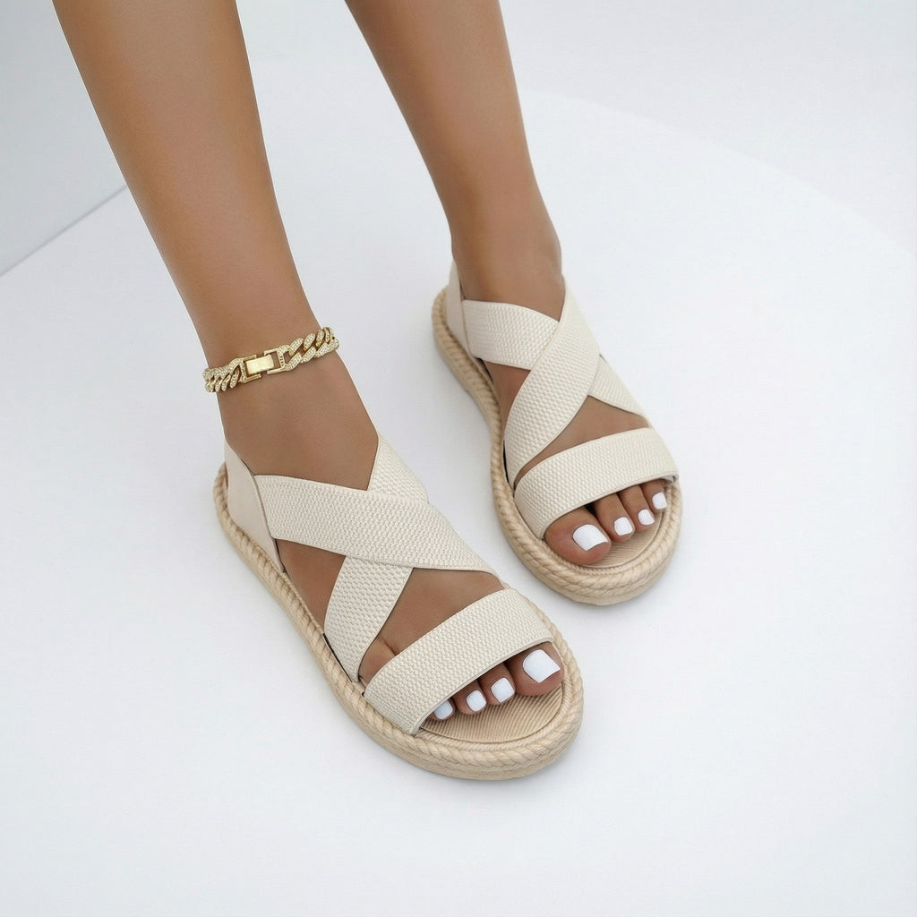 NOUVEAU RICHE Damen Sommersandalen – Überkreuztes Design & Ultraleichte Sohle