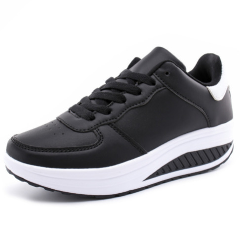 NOUVEAU RICHE Damen Turnschuhe Leichtes Obermaterial Stabiler Halt Bequem Schwarz