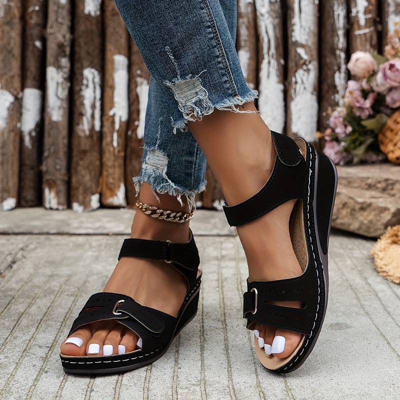 NOUVEAU RICHE Damen Slip-On Sandalen – Fußgewölbeunterstützung & Atmungsaktiv