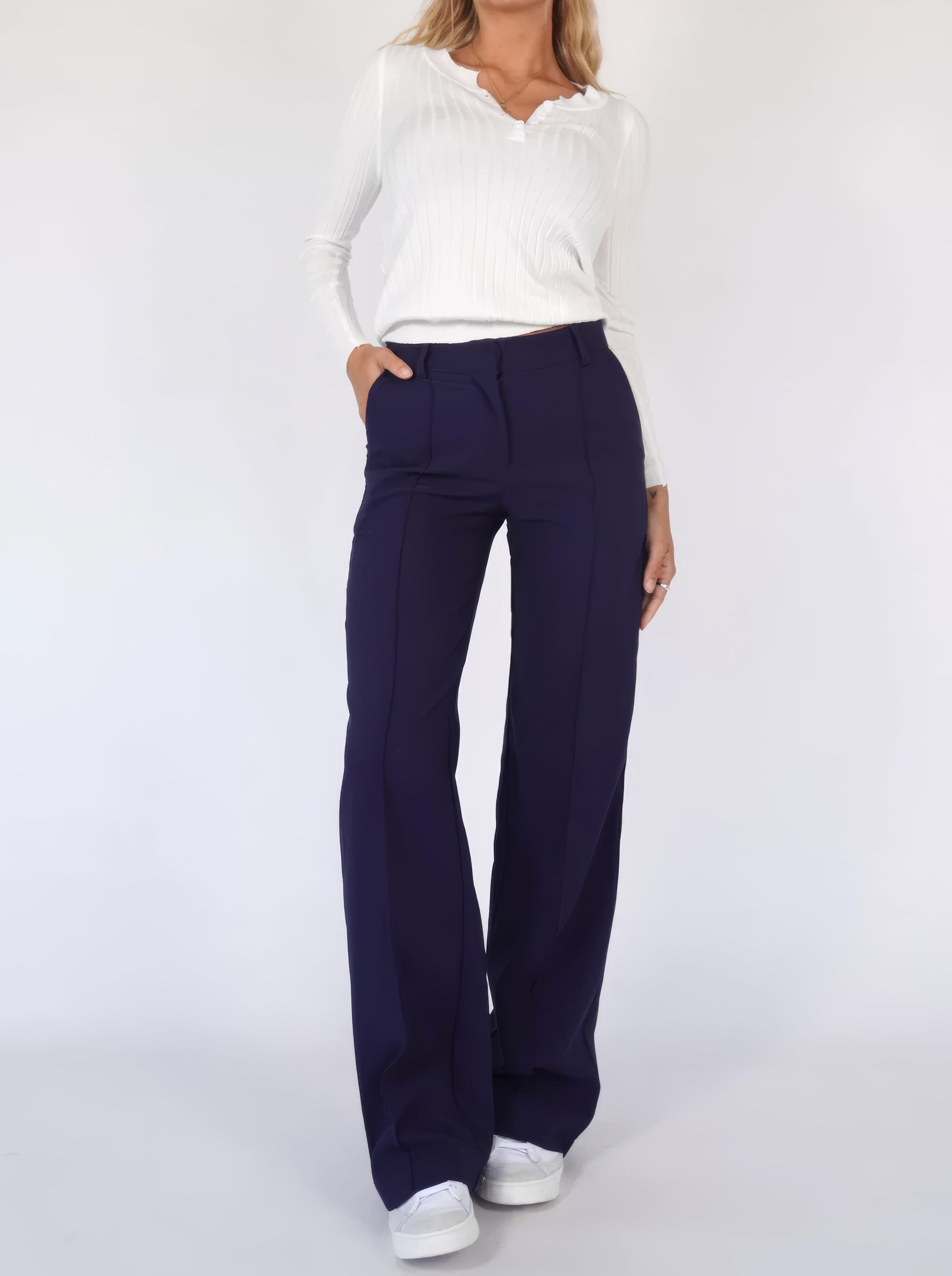 NOUVEAU RICHE Damenhose Hohe Taille Weite Beine Elegante Taillierte Passform Lange Länge Vielseitig Für Jeden Anlass Blau