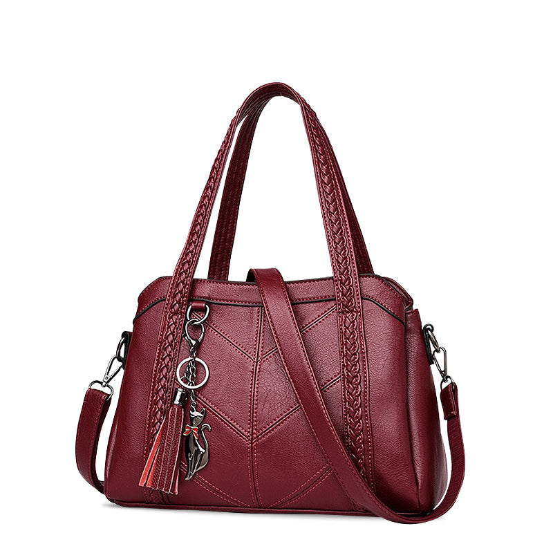 NOUVEAU RICHE Elegante Handtasche Aus Hochwertigem Veganem Leder Mit Silberfarbener Hardware Für Stilvolle Outfits 31 cm Breite