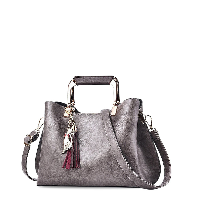 NOUVEAU RICHE Hochwertige Vegane Leder Handtasche Mit Weichem Innenfutter Und Goldfarbenen Metallelementen Grau