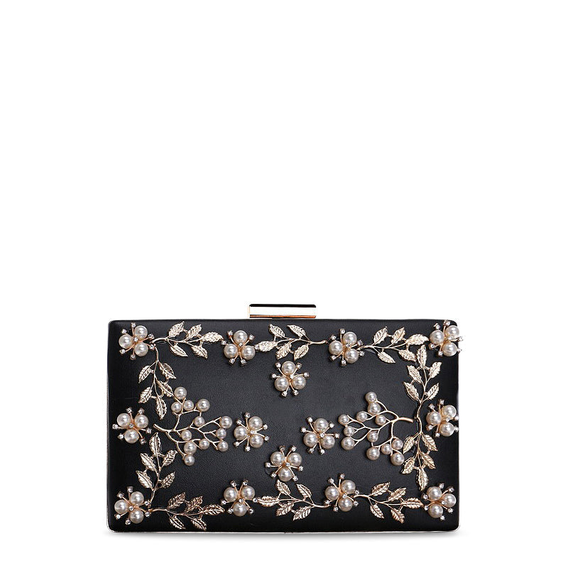 NOUVEAU RICHE Vegan Leder Clutch Tasche Mit Goldfarbenen Metallteilen Weiches Innenfutter Stilvolle Abendtasche Für Frauen 21 cm X 16 cm Schwarz