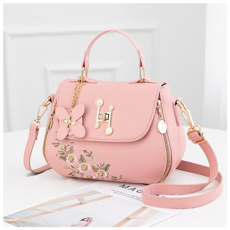 NOUVEAU RICHE Die Linda Handtasche Aus Veganem Leder Mit Weichem Innenfutter Und Goldfarbenen Metallakzenten Für Stilvolle Und Funktionale Eleganz Rosa