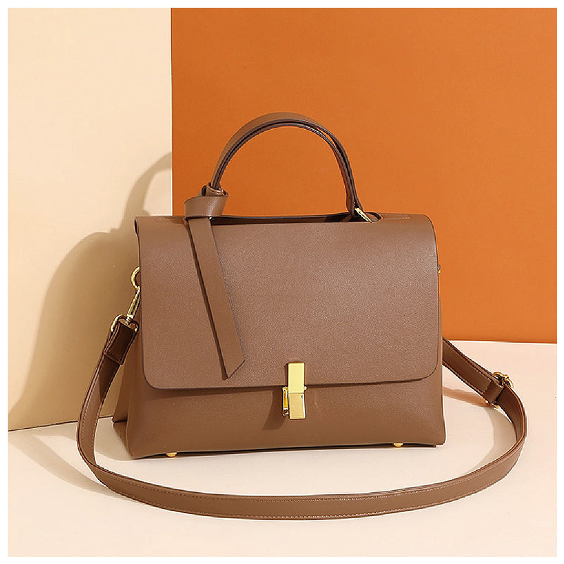 NOUVEAU RICHE Edle Handtasche Aus Hochwertigem Veganem Leder Mit Goldfarbenen Metallelementen Ideal Für Jeden Anlass
