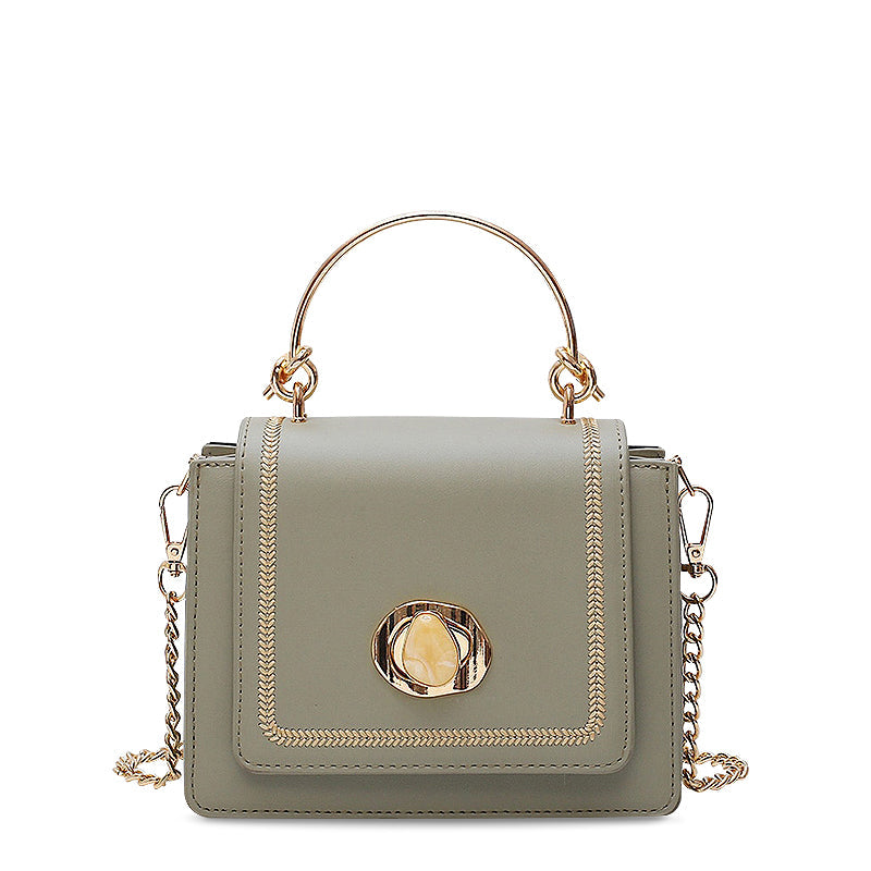 NOUVEAU RICHE Elegante Handtasche Aus Hochwertigem Veganem Leder Mit Weichem Innenfutter Und Goldfarbenen Metallteilen Grün