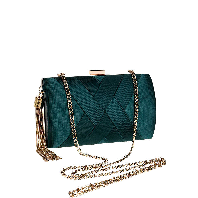 NOUVEAU RICHE Vegan Leder Clutch Tasche mit Goldfarbenen Metallteilen und Weichem Innenfutter für Elegante Abendmode Grün | 4 noch auf Lager