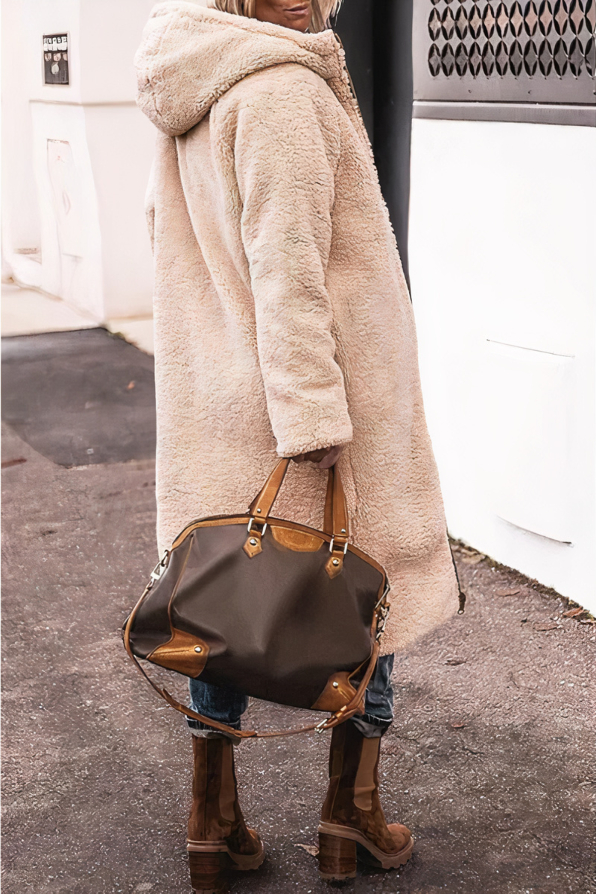 NOUVEAU RICHE Fleecegefütterter Damen Parka-Mantel in Dunkelblau für ultimativen Komfort und Wärme im Winter