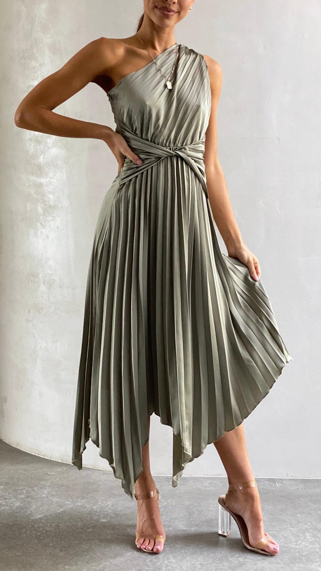 NOUVEAU RICHE Einschulter Midi Kleid Mit Falten Und Taillendesign Rock Oliv