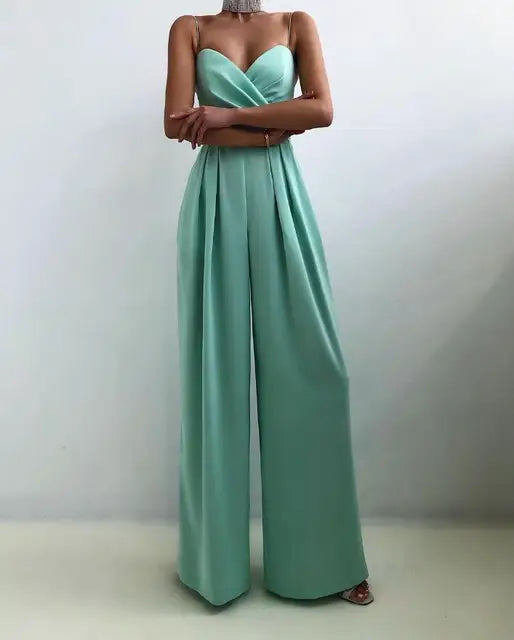 NOUVEAU RICHE Eleganter Ärmeloser Damen Overall Für Stilbewusste Frauen Aus Luxuriösem Stoff In Schmeichelnder Silhouette Ideal Für Besondere Anlässe Und Freizeit Staubgrün
