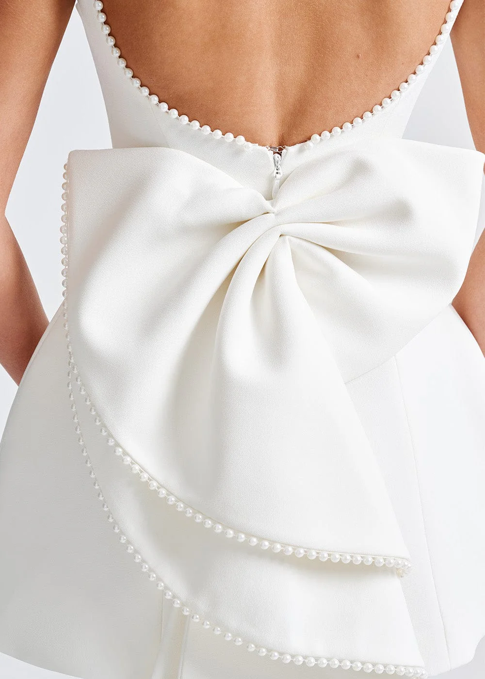 NOUVEAU RICHE Perlenverziertes Minikleid Mit Eleganter Silhouette Festlich