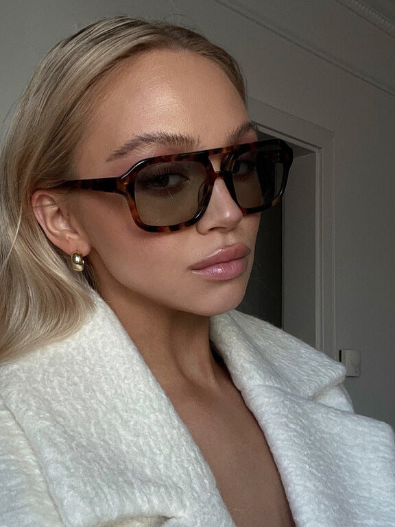 NOUVEAU RICHE Retro Sonnenbrille Pilotenstil UV400 Schutz Vintage Flair