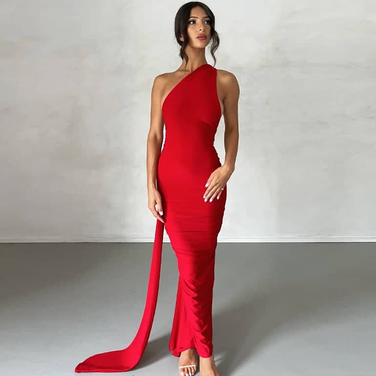 NOUVEAU RICHE Eventtaugliches Maxikleid Mit Rückenfreiem Schulterdesign Für Elegante Anlässe Und Besondere Gelegenheiten