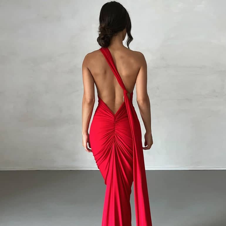 NOUVEAU RICHE Eventtaugliches Maxikleid Mit Rückenfreiem Schulterdesign Für Elegante Anlässe Und Besondere Gelegenheiten