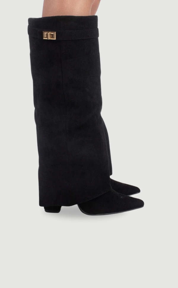 NOUVEAU RICHE Sephira | Damen Stiefel – Hochwertiges Suede, Goldene Akzente & Elegantes Design