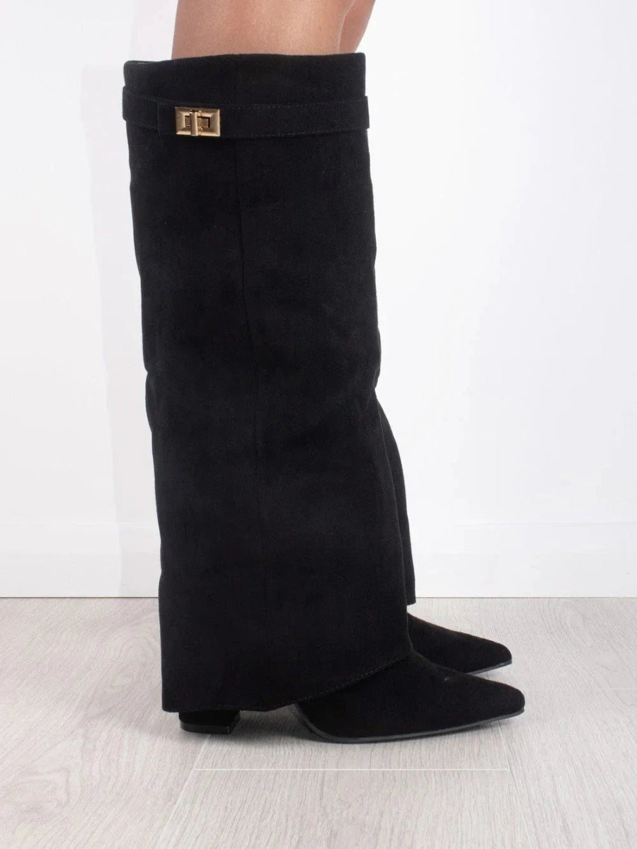 NOUVEAU RICHE Sephira | Damen Stiefel – Hochwertiges Suede, Goldene Akzente & Elegantes Design