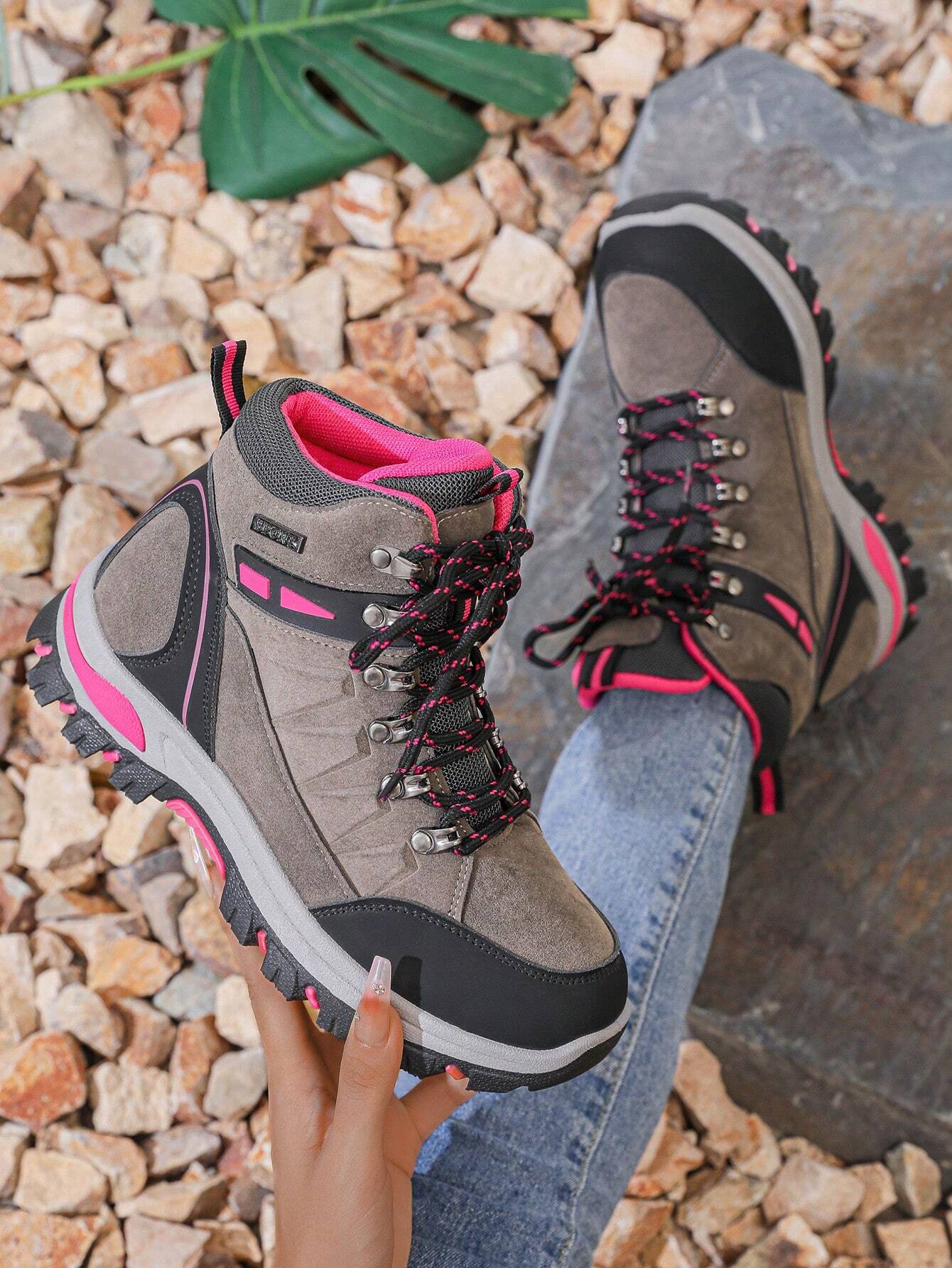 NOUVEAU RICHE Luna | Unisex Wanderschuh – Wetterfestes Design, Steilsicherer Grip & Langstrecken-Performance