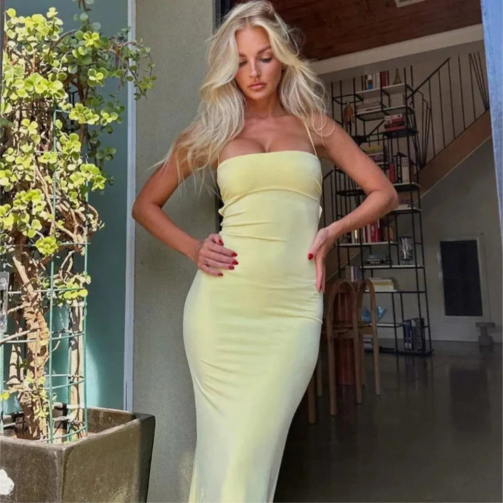 NOUVEAU RICHE Elegantes Figurbetontes Rückenfreies Maxikleid für Sommer