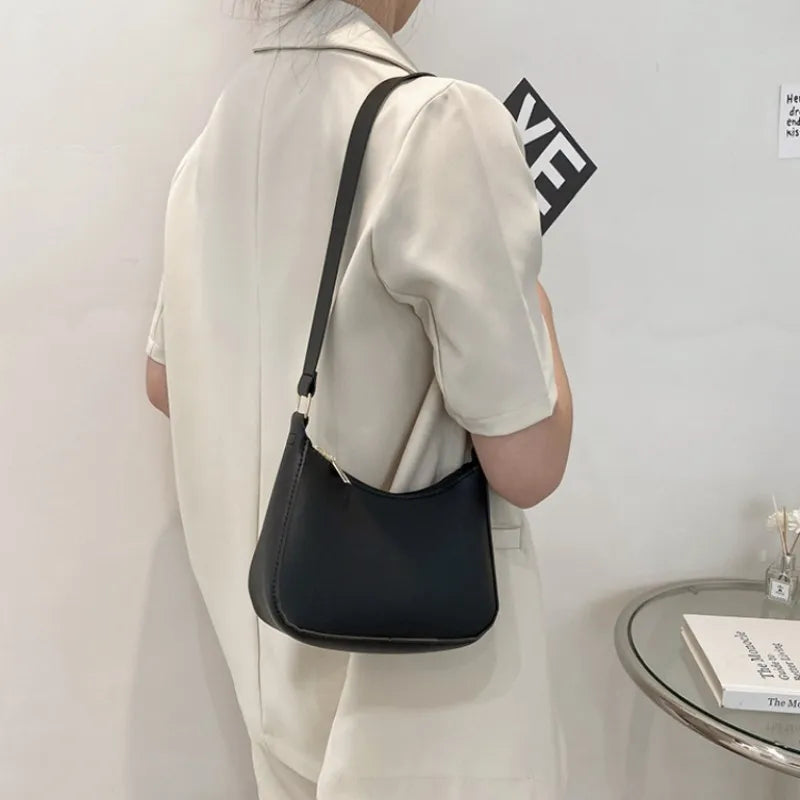 NOUVEAU RICHE Schultertasche Aus Leder Für Damen Perfekt Für Stilvolle Nachhaltigkeit Elegante Umhängetasche Mit Praktischer Funktionalität