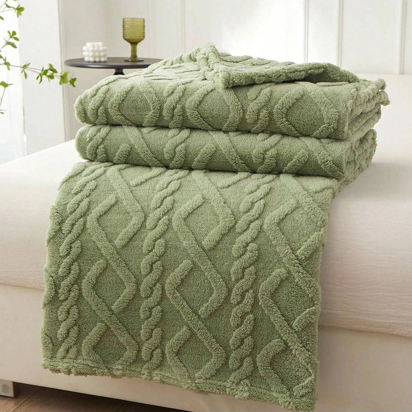 NOUVEAU RICHE Fleece-Decke Koralle 150x200 cm Für Wohnzimmer Und Nickerchen Grün