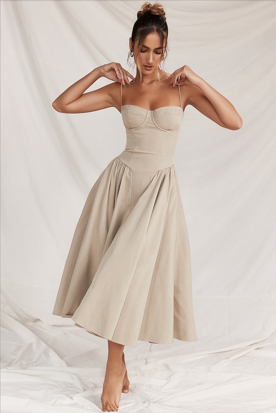 NOUVEAU RICHE Frisches Strukturiertes Midi Kleid Mit Korsett Silhouette Taupe