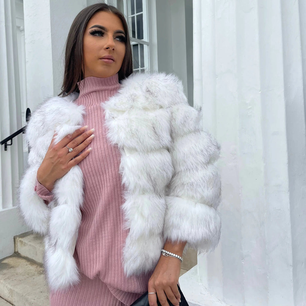 NOUVEAU RICHE Lacy | Dame Kunstfell Jacke - Eleganter Webpelz Mantel & Kurzjacke aus Fake Fur Weiß