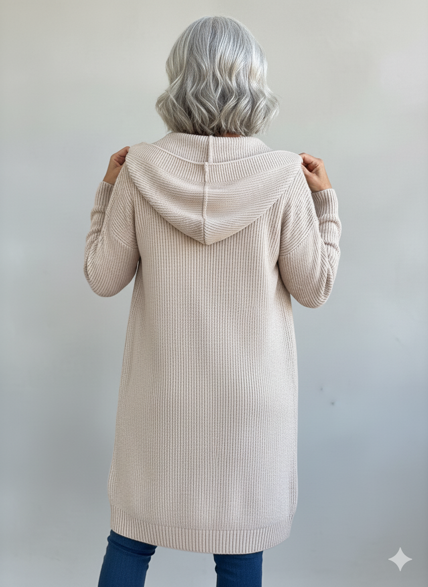 NOUVEAU RICHE Gemütlicher Longline-Cardigan mit Kapuze – Lange Strickjacke Damen mit Kapuze, lockere Passform, S–3XL – Flōre