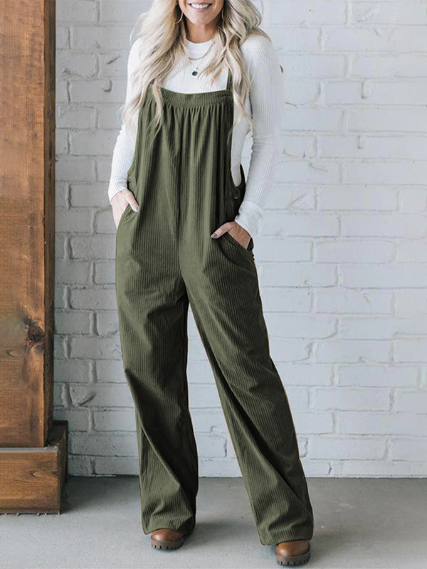 NOUVEAU RICHE Gemütlicher Damen Cord Overall mit Lockere Passform und Quadratischem Ausschnitt aus Weichem Geripptem Stoff Oliv