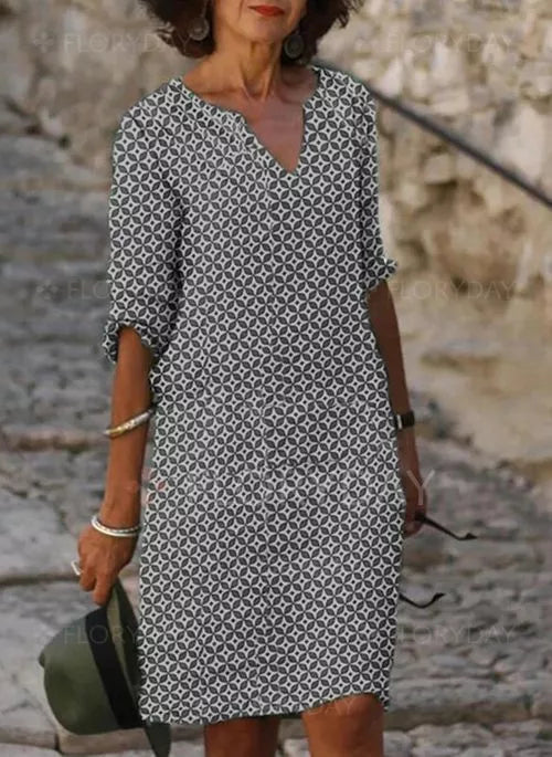 NOUVEAU RICHE Flora | Damen-Sommerkleid im Vintage-Stil mit Geteiltem Ausschnitt und 3/4-Ärmeln | Mini Grau