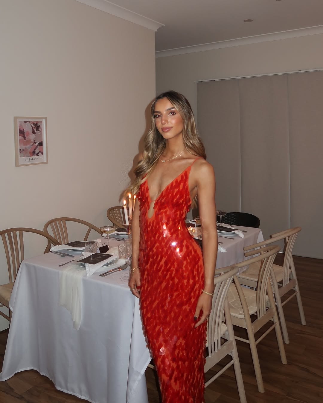 NOUVEAU RICHE Glänzendes Pailletten Maxikleid Mit Tiefem V Ausschnitt