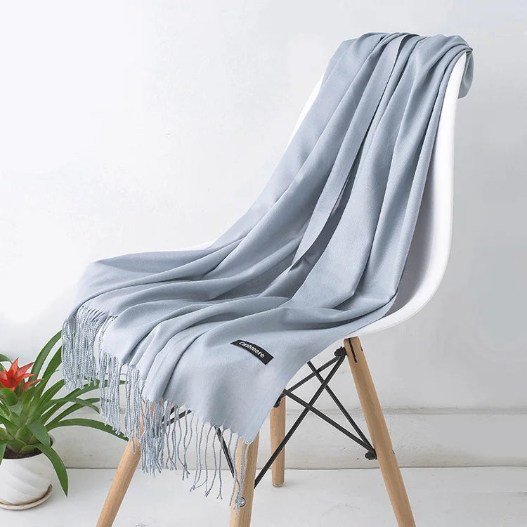 NOUVEAU RICHE Frauen Kaschmirschal Luxuriöse Wärme und Komfort Helles Grau