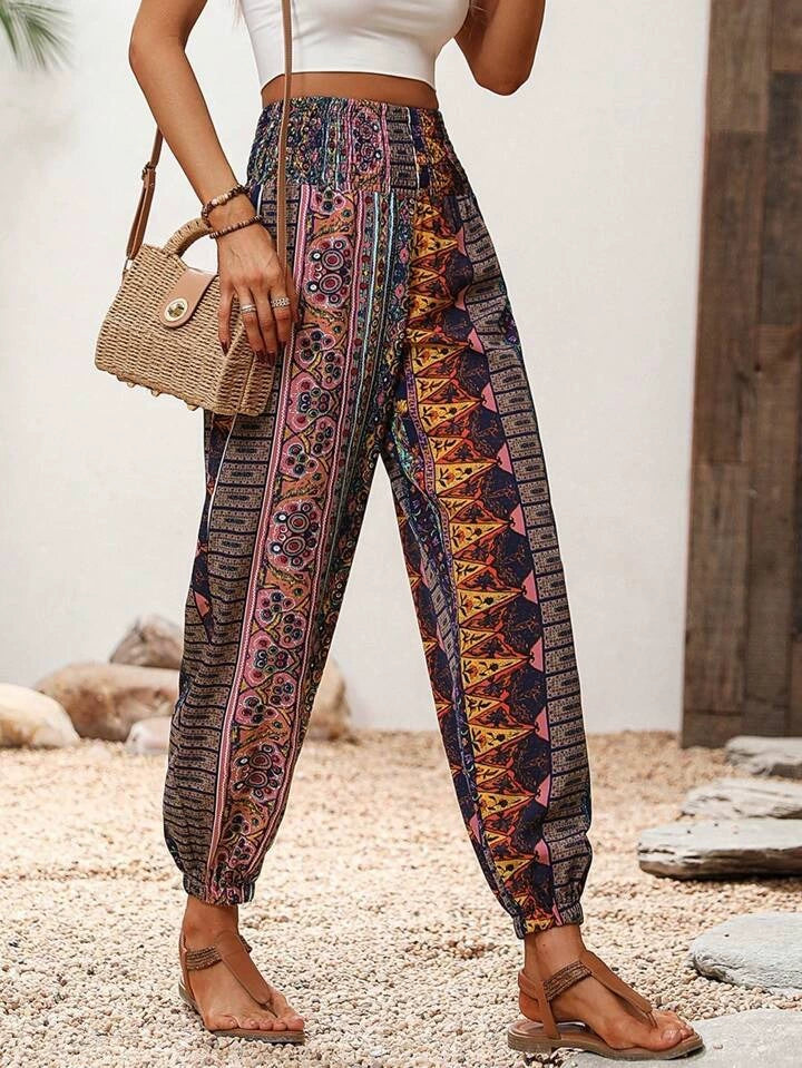 NOUVEAU RICHE Haremshose für Damen mit Bohemian Elefanten Print in Lockere Passform mit Elastischer Taille und Bündchen für Bequemen Tragekomfort Bohemia 3