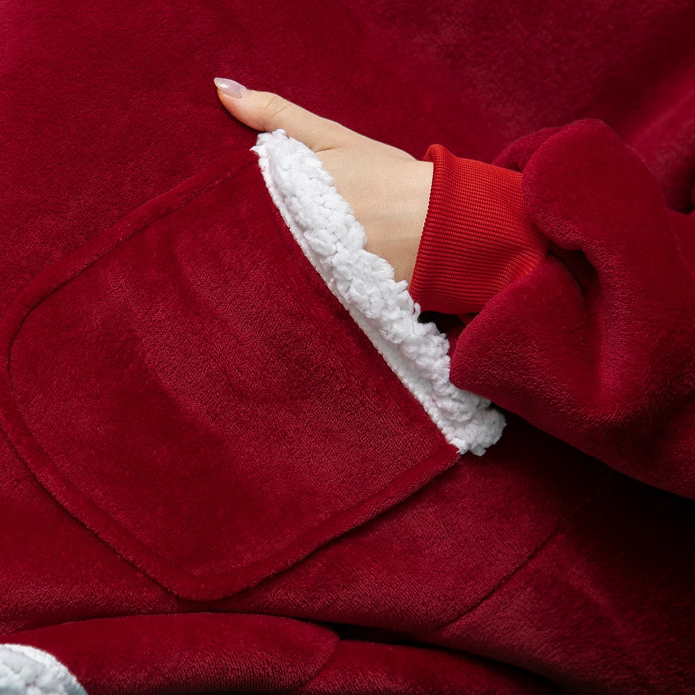 NOUVEAU RICHE Hoodie & Decke in Einem – Oversize Decke mit Ärmeln & Kapuze für Damen, Weicher Fleece mit Kängurutasche, 12 Farben – Luna