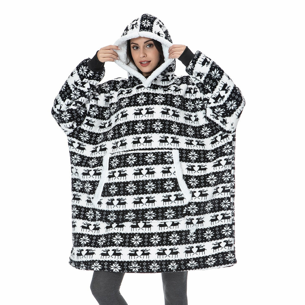 NOUVEAU RICHE Hoodie & Decke in Einem – Oversize Decke mit Ärmeln & Kapuze für Damen, Weicher Fleece mit Kängurutasche, 12 Farben – Luna