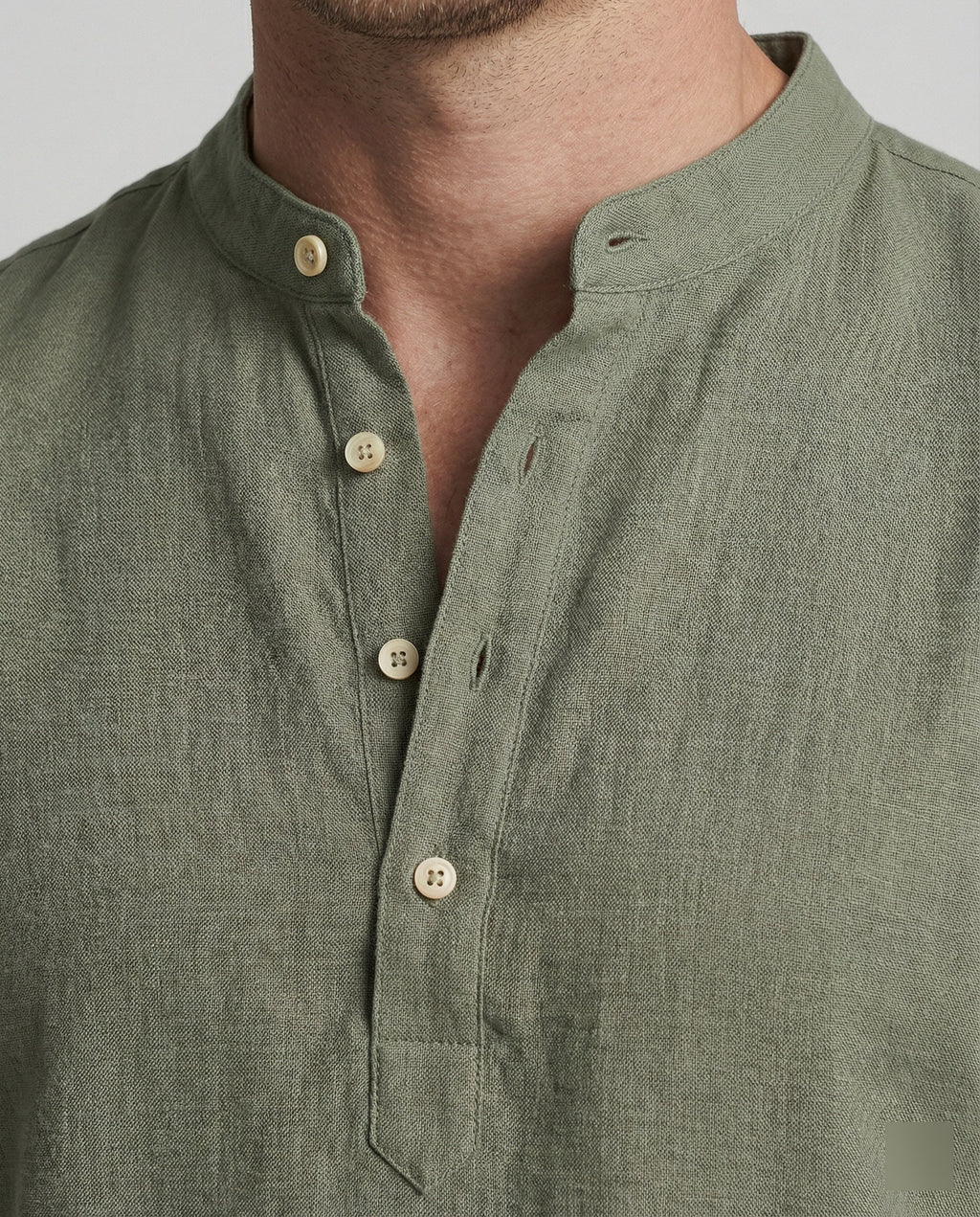 NOUVEAU RICHE Hommes | Herren Poloshirt mit V-Ausschnitt – Pflegeleichtes Polyester & Formstabil
