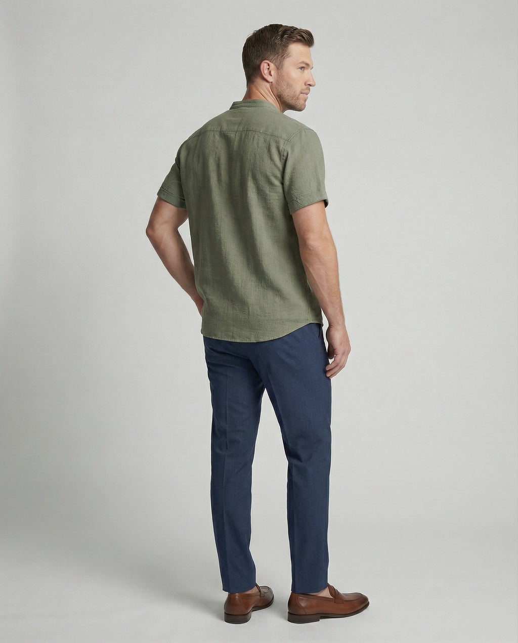 NOUVEAU RICHE Hommes | Herren Poloshirt mit V-Ausschnitt – Pflegeleichtes Polyester & Formstabil