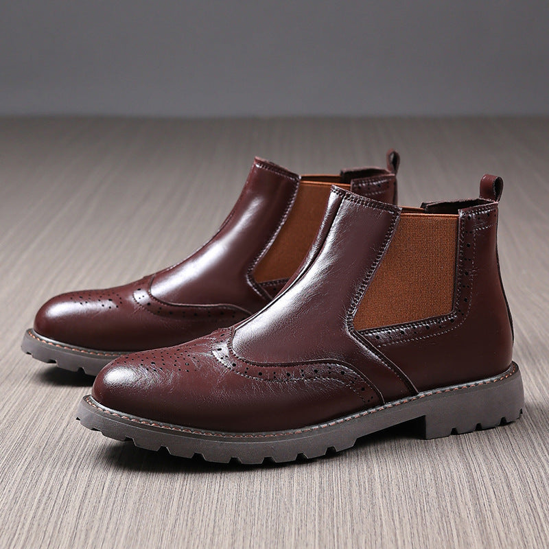 NOUVEAU RICHE Herren Chelsea Boots Leder mit Brogue-Details Braun