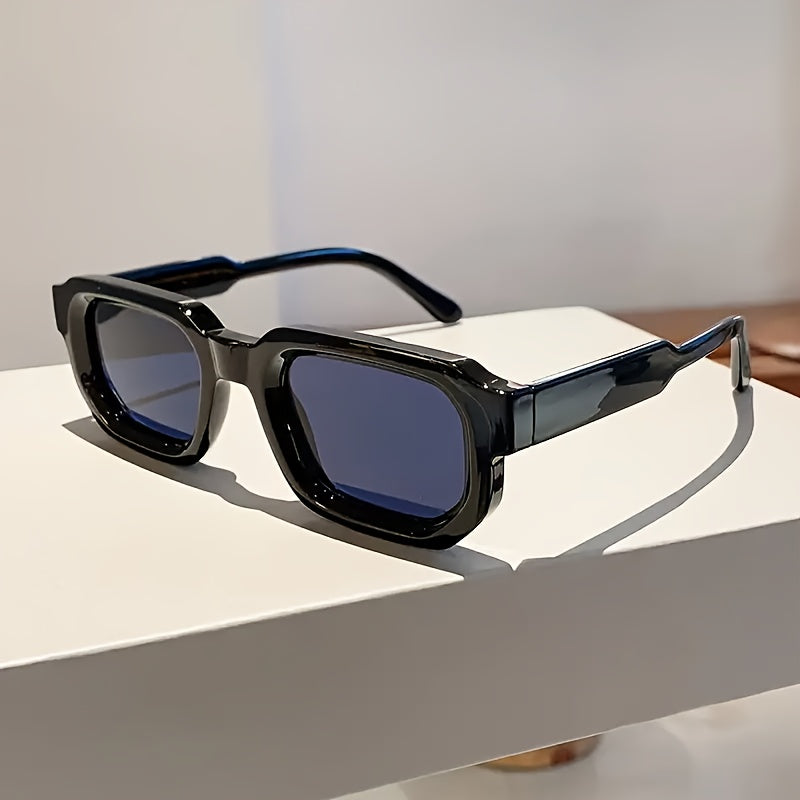 NOUVEAU RICHE Herren Sonnenbrille Retro Quadratischer Rahmen PC