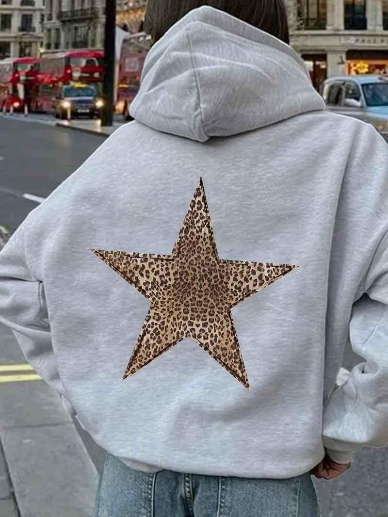 NOUVEAU RICHE Hoodie Damen mit Leopardenstern-Rückenmotiv – Lässiger Kapuzenpullover mit Print, Blau oder Silber, S–XL – Flōre Silber