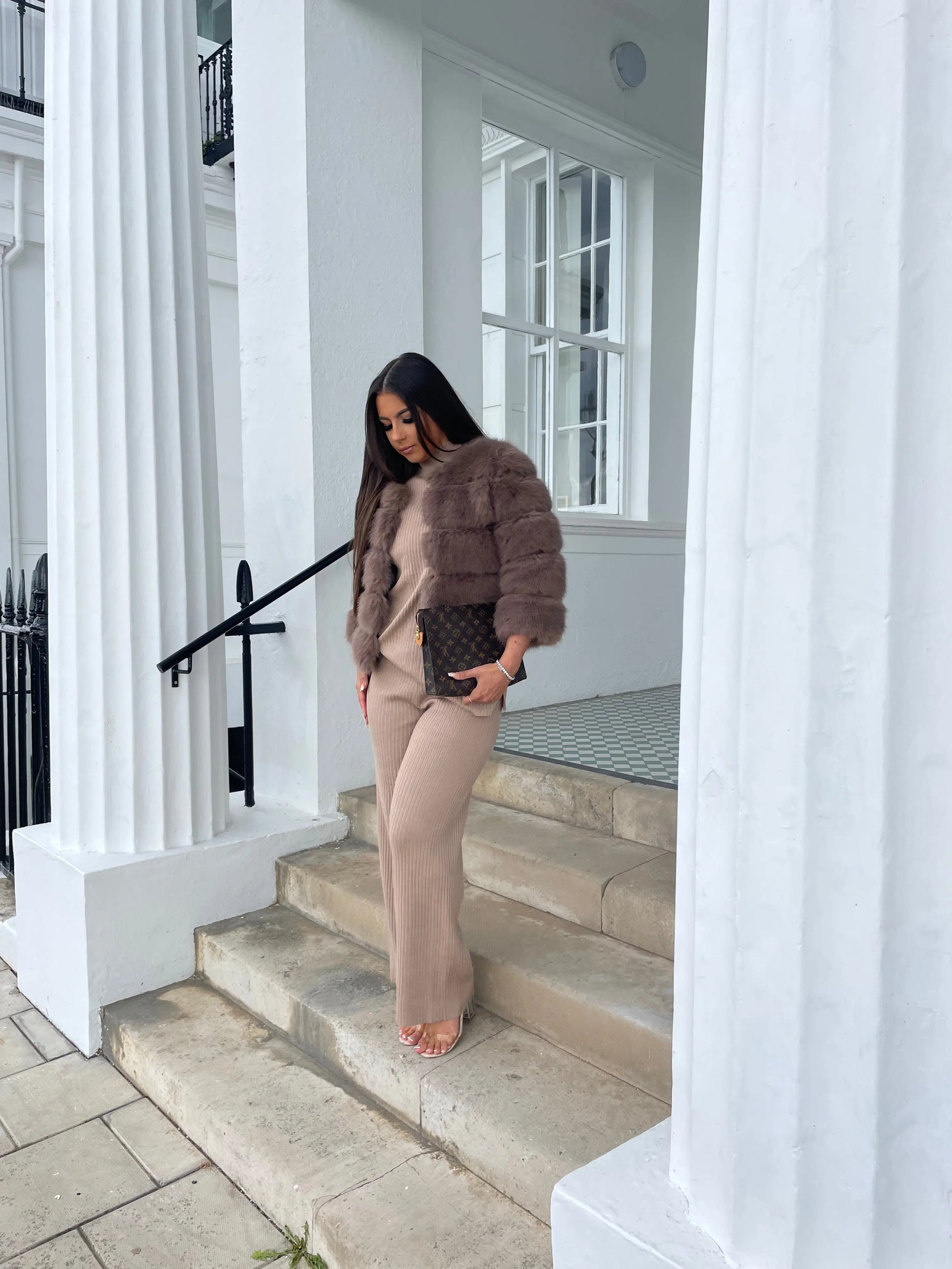 NOUVEAU RICHE Lacy | Dame Kunstfell Jacke - Eleganter Webpelz Mantel & Kurzjacke aus Fake Fur
