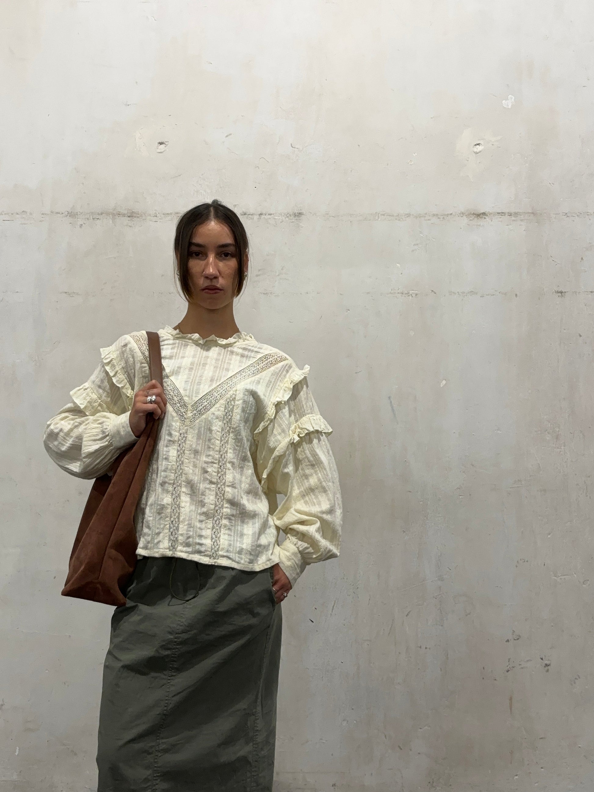 NOUVEAU RICHE Damen Leder Tote Bag – Alltagstaugliche Tasche aus Geschmeidigem Leder