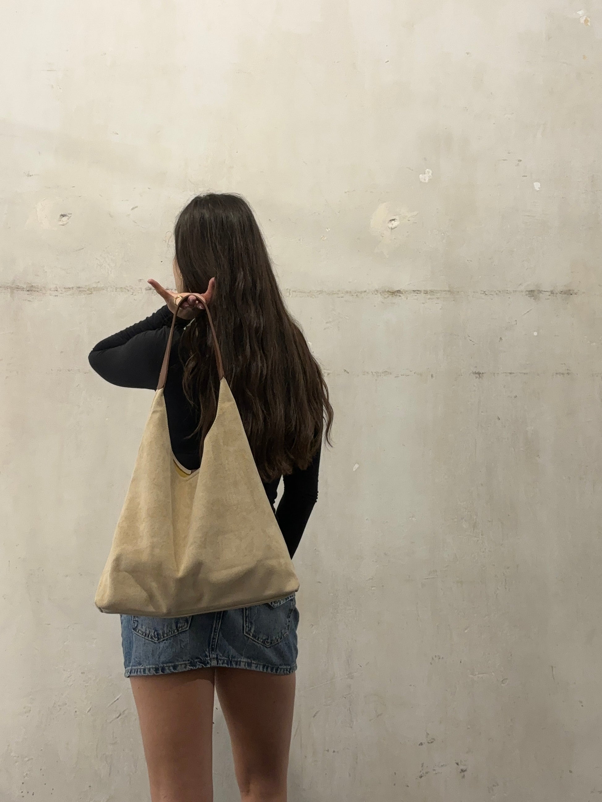 NOUVEAU RICHE Damen Leder Tote Bag – Alltagstaugliche Tasche aus Geschmeidigem Leder