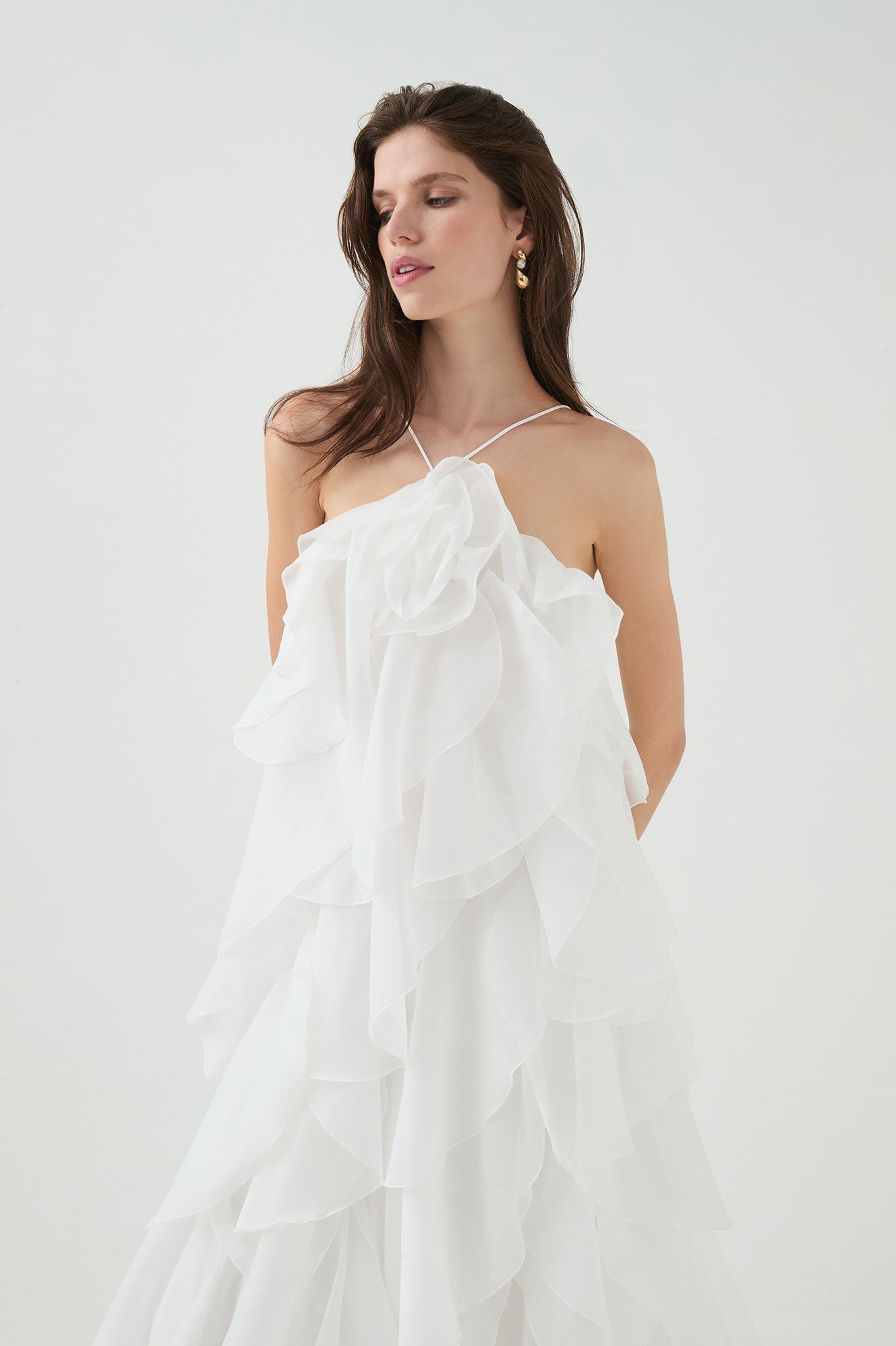 NOUVEAU RICHE 3D Blumenkleid mit Neckholder und Rüschendetails Lila