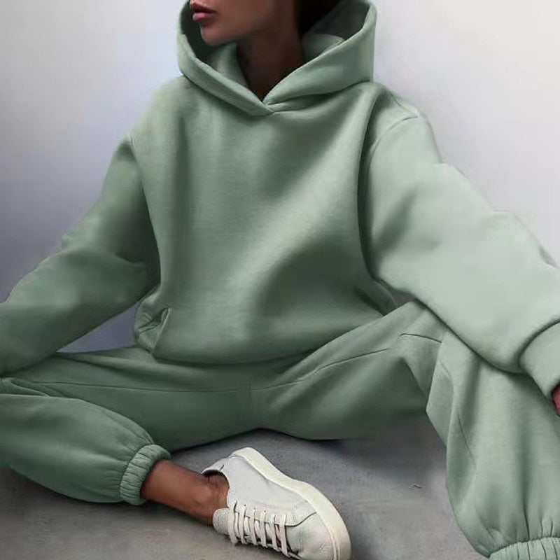 NOUVEAU RICHE XXL Kuschel Jogging Set Mit Pullover Und Hose Innenfutter Hellgrün