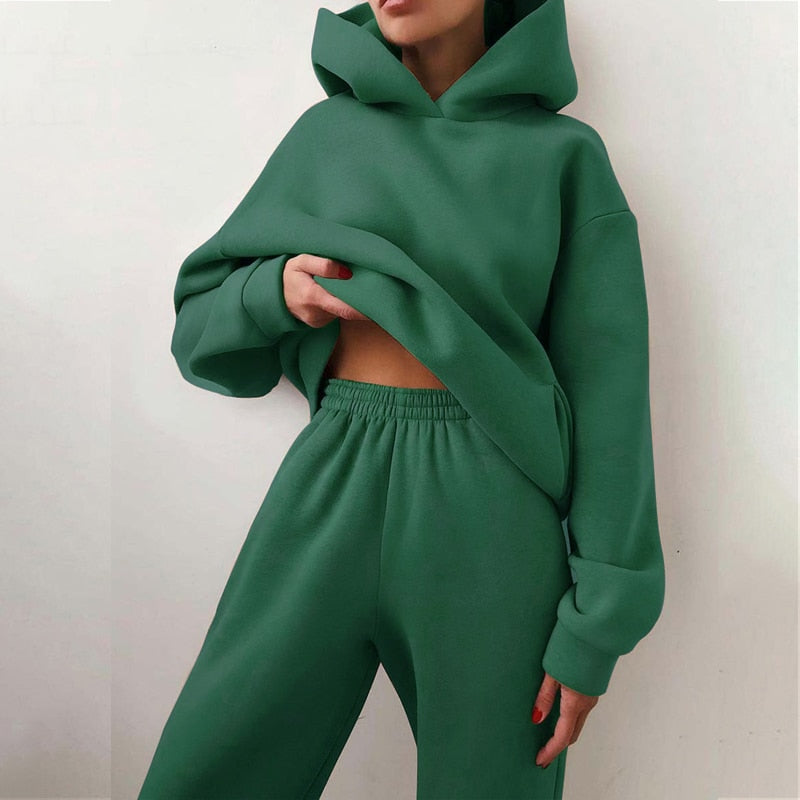NOUVEAU RICHE XXL Kuschel Jogging Set Mit Pullover Und Hose Innenfutter Grün